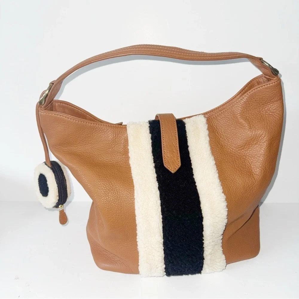 Clever Carriage Tan Leather Hobo Bag Shearling Detail EarPod Case Cowboy Rodeo